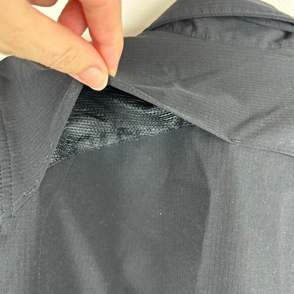 Columbia Womens Omni Shade Button Front Shirt Size XL Black Short Sleeve Vented - Picture 5 of 6